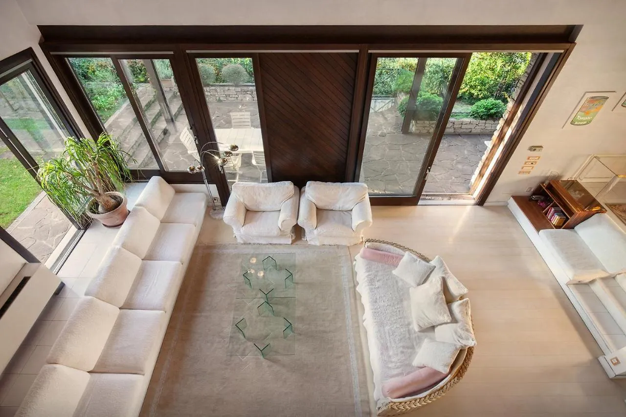Villa Dismero-Un Oasi Di Lusso E Privacy ブレンゾーネ