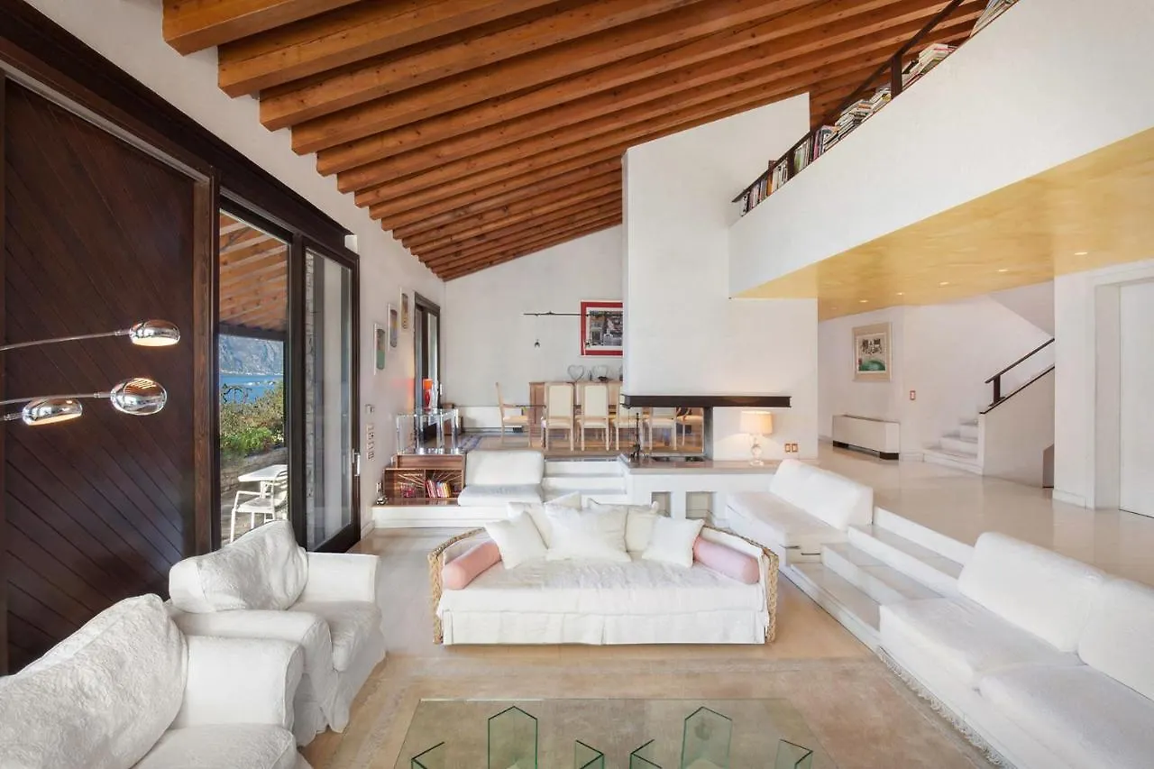 Villa Dismero-Un Oasi Di Lusso E Privacy ブレンゾーネ 0*,