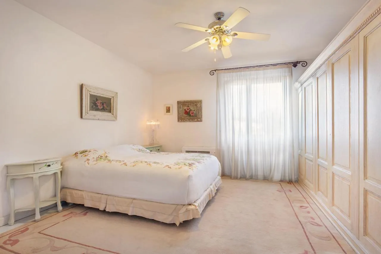 Villa Dismero-Un Oasi Di Lusso E Privacy ブレンゾーネ イタリア