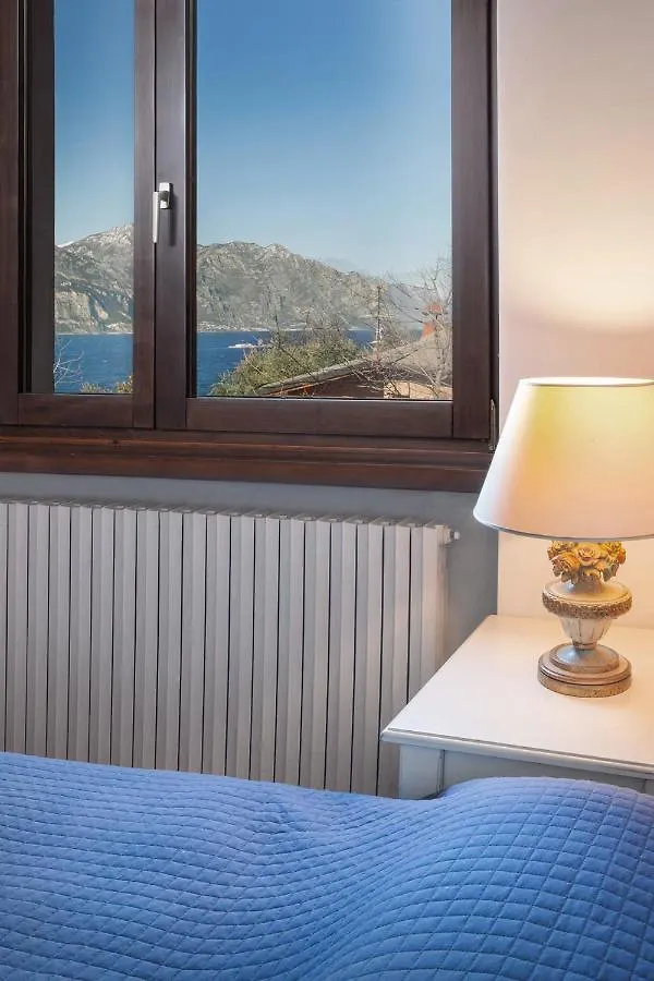 Villa Dismero-Un Oasi Di Lusso E Privacy ブレンゾーネ 0*,  イタリア