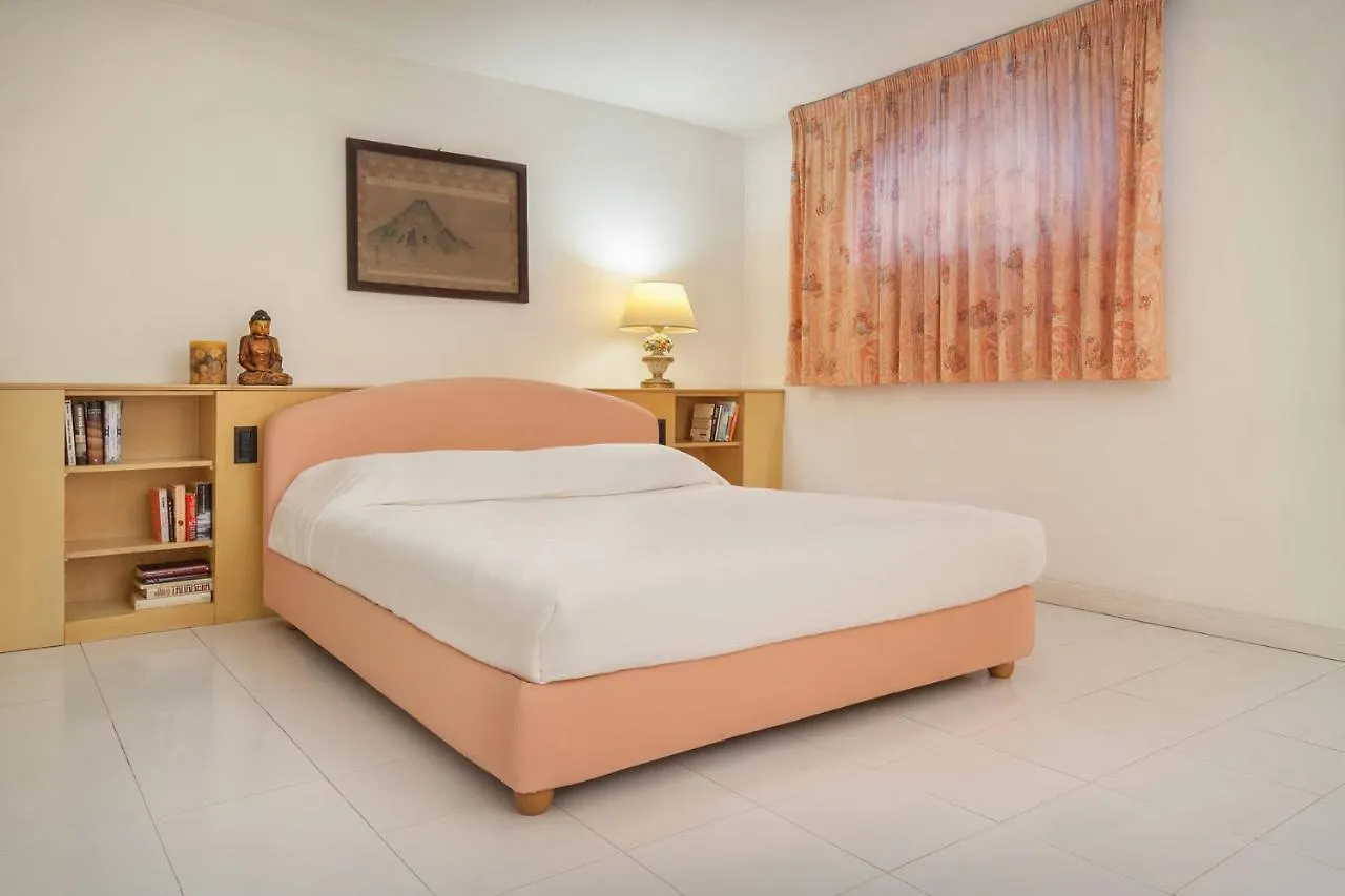 Villa Dismero-Un Oasi Di Lusso E Privacy ブレンゾーネ