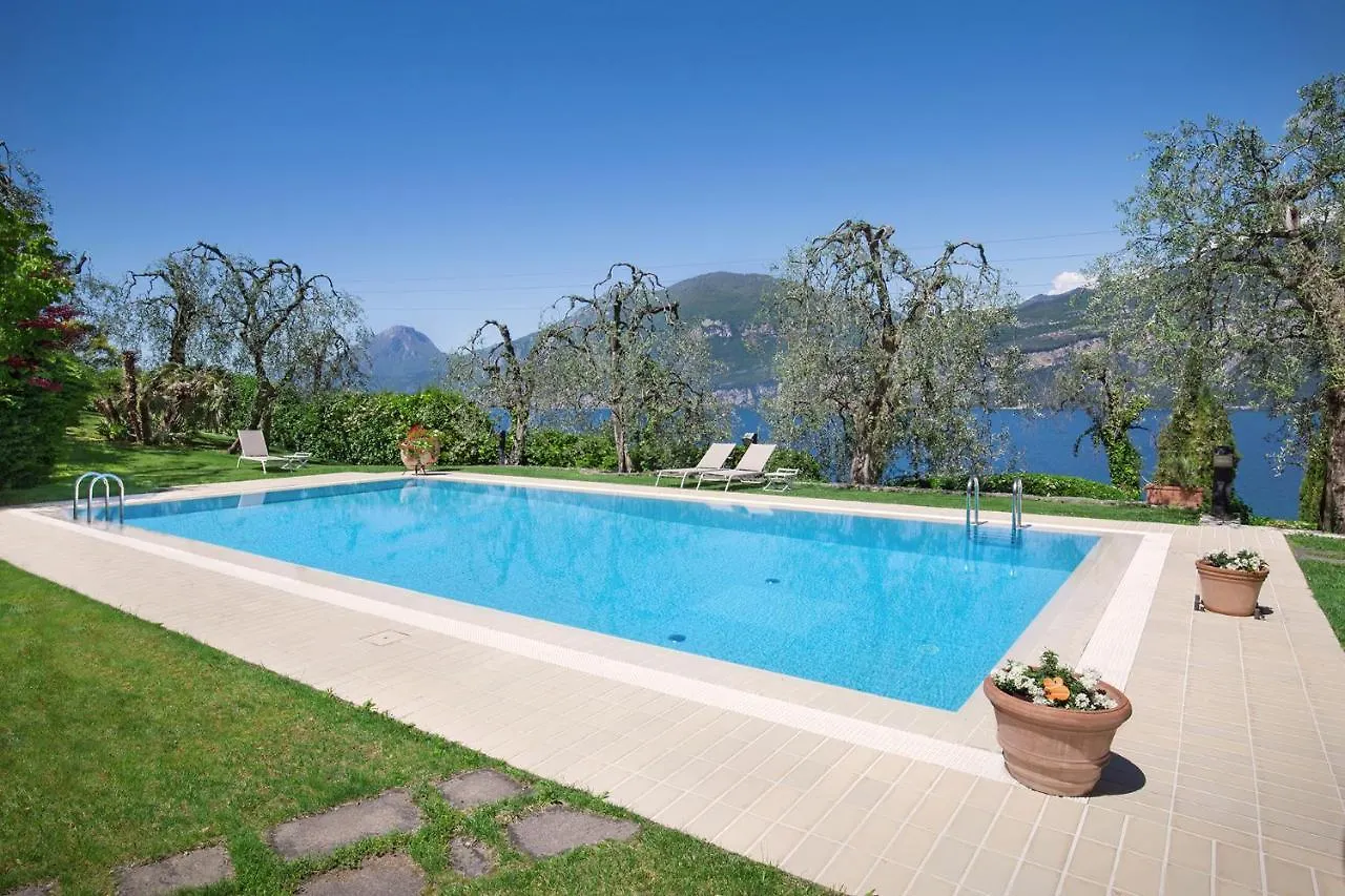 Villa Dismero-Un Oasi Di Lusso E Privacy ブレンゾーネ